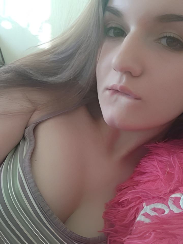 Индивидуалка Лаура, доступна для личного знакомства от 10000 руб