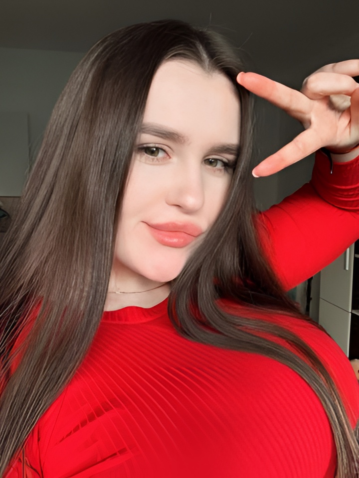 Лилия привлекательная девушка из Чусовой цена от 3000 руб