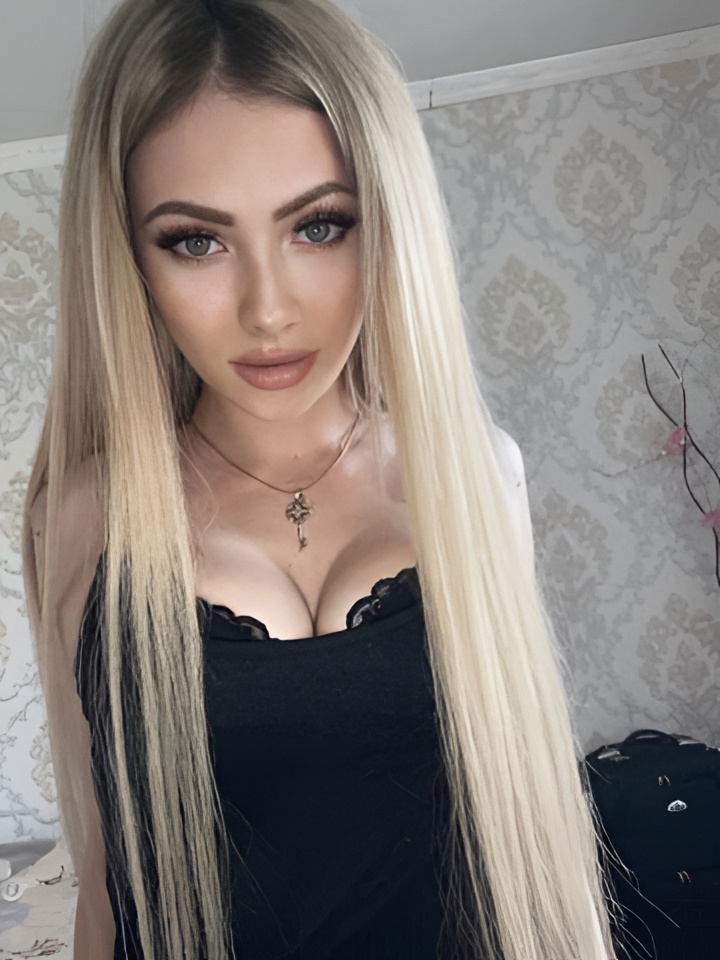 Юстина привлекательная девушка из Чусовой цена от 4000 руб